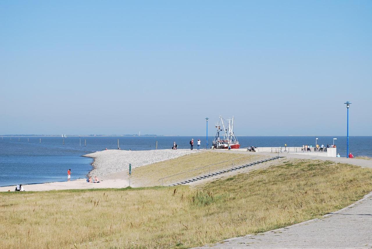 Hotel Peters Neuharlingersiel Kültér fotó